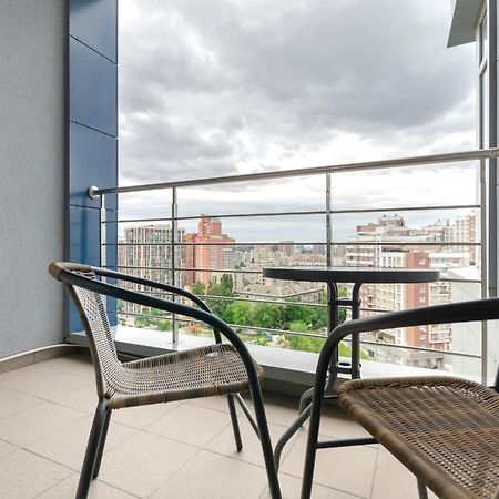 Petrovdom 11-212 In Rc Central Park Residence Complex 基輔 外观 照片